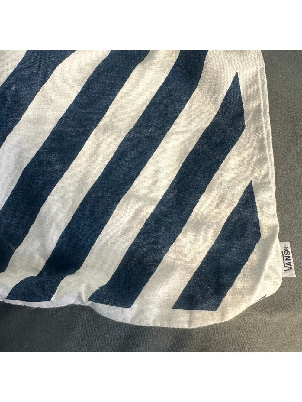 2 Vans Customs Drawstring Bag - Picture 9 of 11